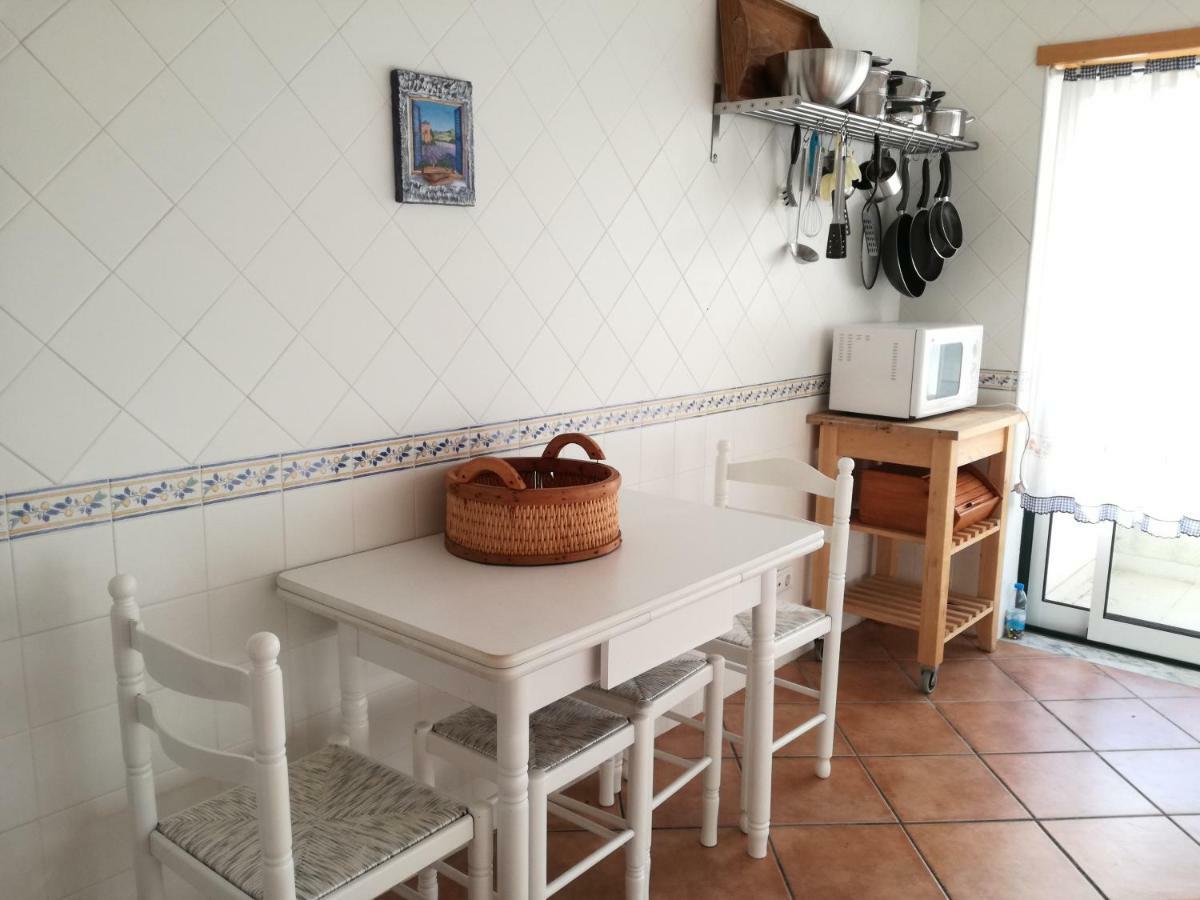Peniche Art House Apartment ภายนอก รูปภาพ